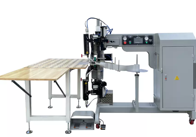 Ultra-Quiet PVC Welding Machine with Low Noise Design