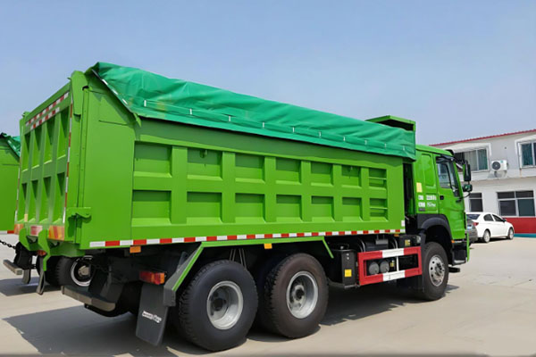 Advantages of PVC Tarpaulin for Trailer Cargo Covering